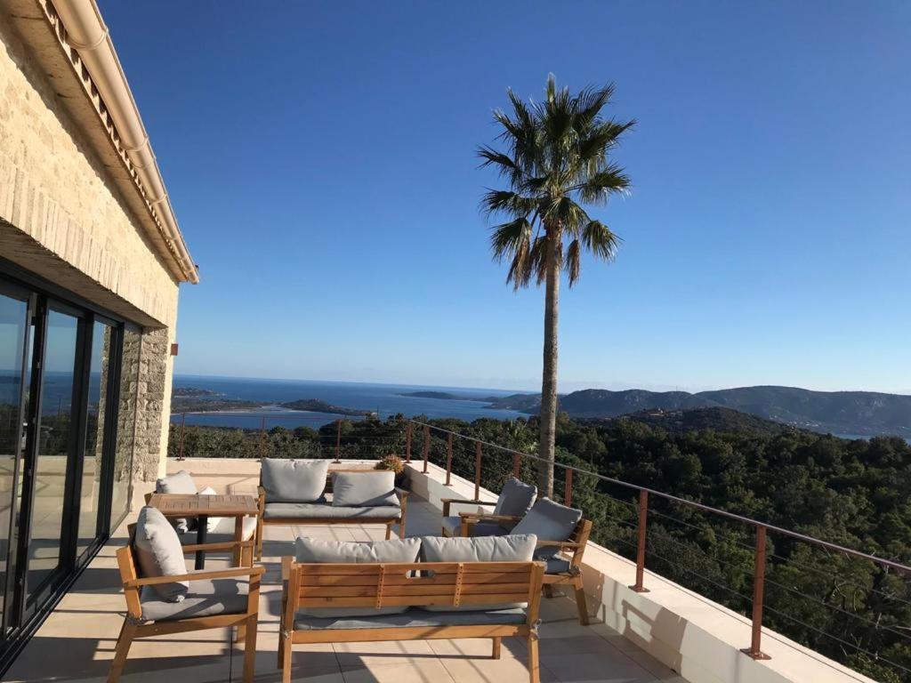 Villa L'Arbousiere بورتو فيكشْيو المظهر الخارجي الصورة